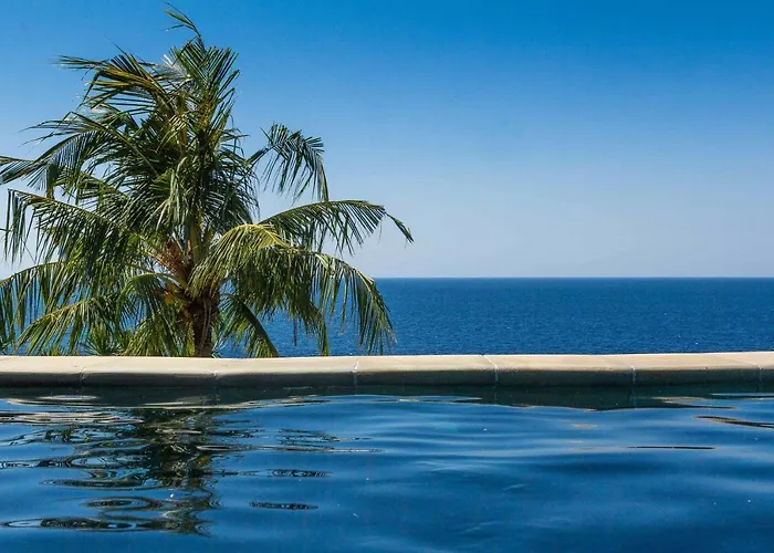 Aquamarine Seaview Villa Amed