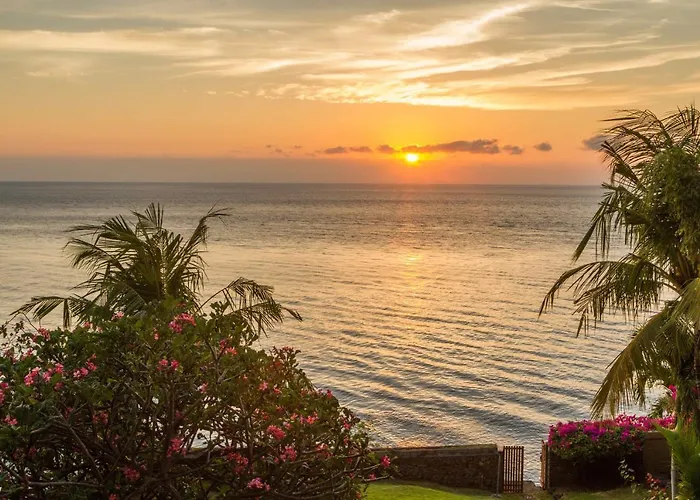 Aquamarine Seaview Villa *